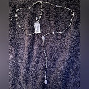 NWT Kendra Scott Claudia lariat gunmetal with drusy stone.